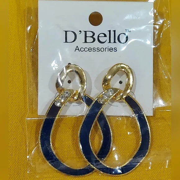 D'Bello Blue Dangle Earrings - Picture 6 of 6